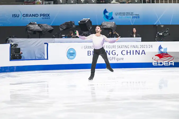 Ice Gallery Skates U.S.